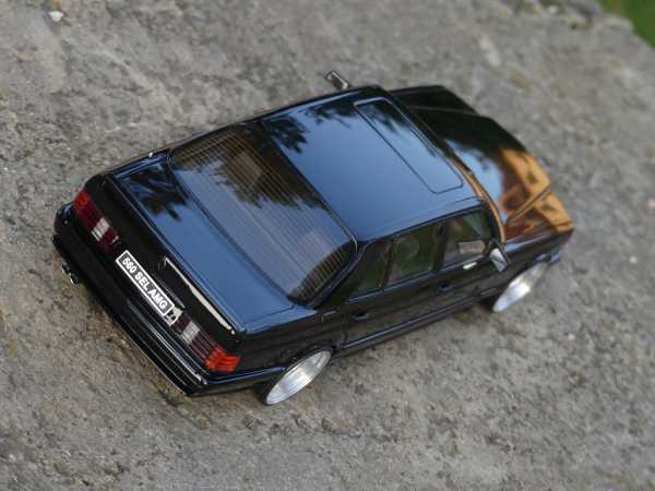 1:18 MERCEDES BENZ 560 SEL AMG - Schwarz Metallic Edition mit OVP